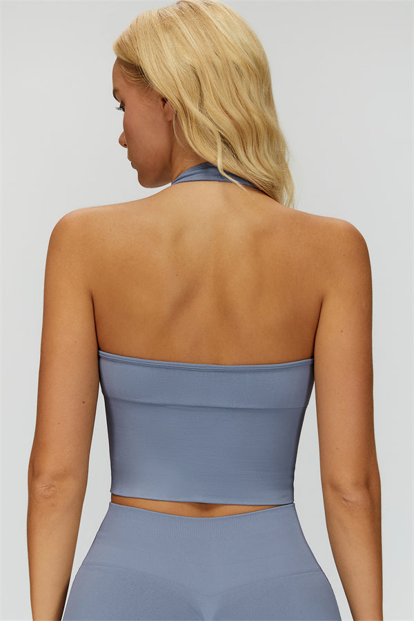 El conjunto de 2 piezas de top halter y shorts Delight