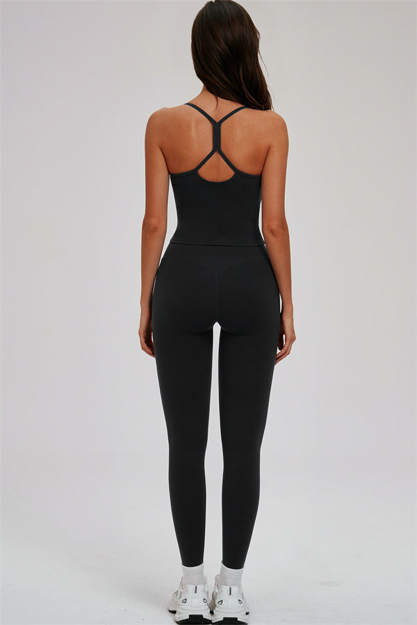 Conjunto de dos piezas de top deportivo y leggings Svelte Cross Back