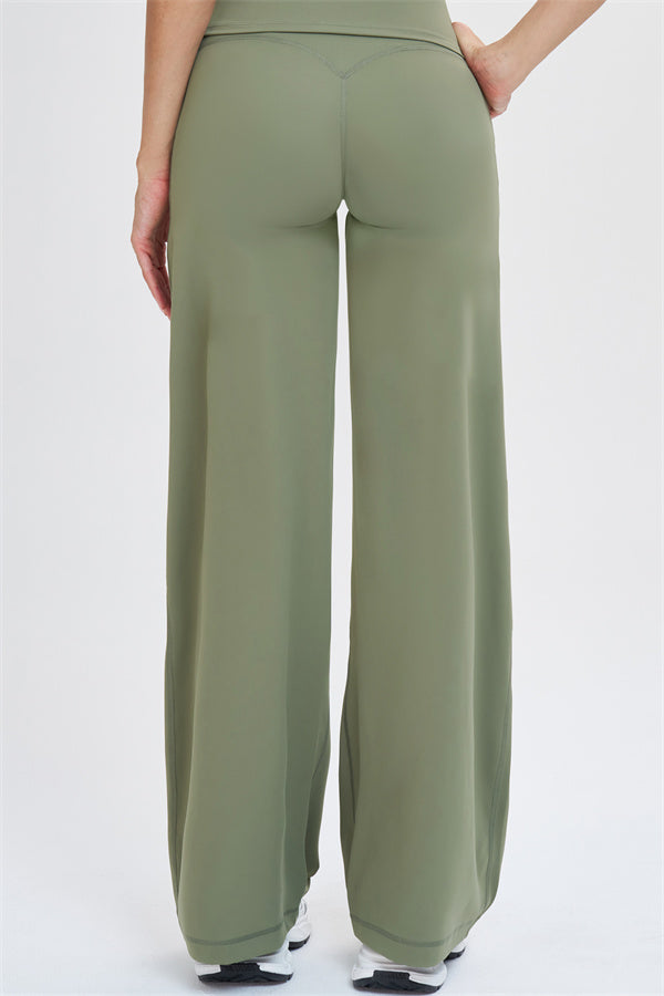 Pantalones de pernera recta Twirl New