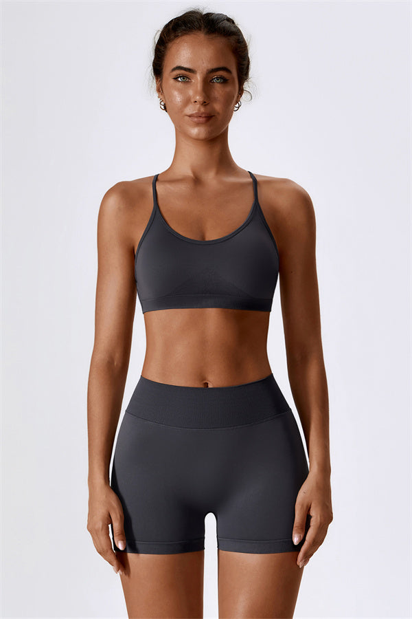 Conjunto de 2 piezas de sujetador deportivo y shorts Nova Luxe