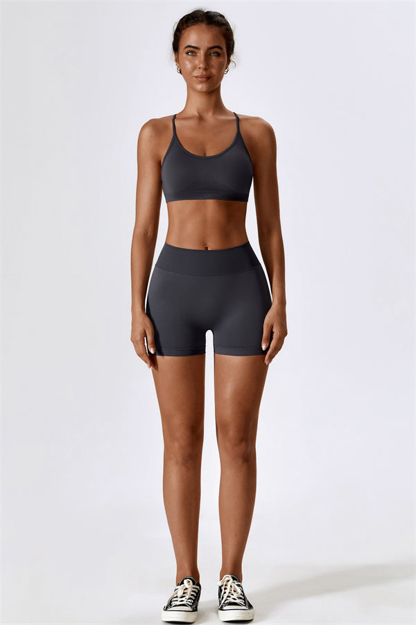 Conjunto de 2 piezas de sujetador deportivo y shorts Nova Luxe