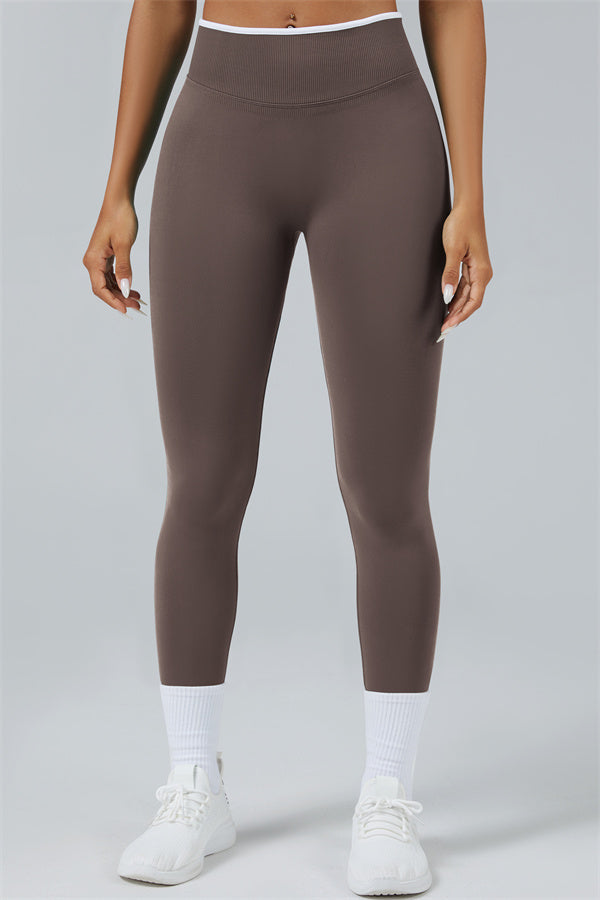 Conjunto de 2 piezas Elevate New: Top corto de manga larga y leggings