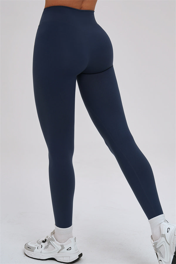 Conjunto de dos piezas de top deportivo y leggings Svelte Cross Back