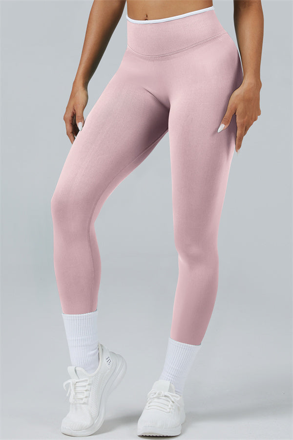 El conjunto de 2 piezas de leggings y sujetador deportivo Elevate