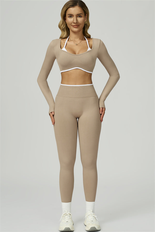 El conjunto de 2 piezas de crop top de manga larga y leggings Prime Line