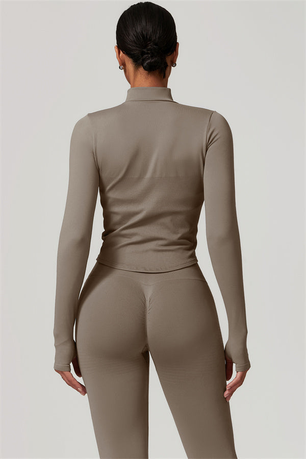 El conjunto de 2 piezas Delight Jacket y Leggings