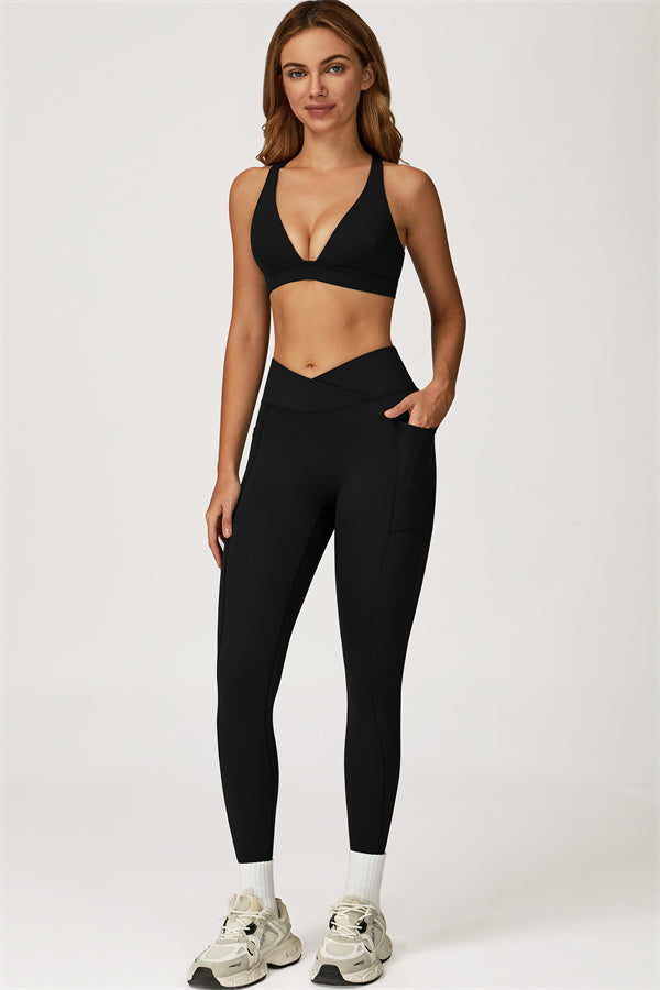 Conjunto de dos piezas de top deportivo y leggings Glacier