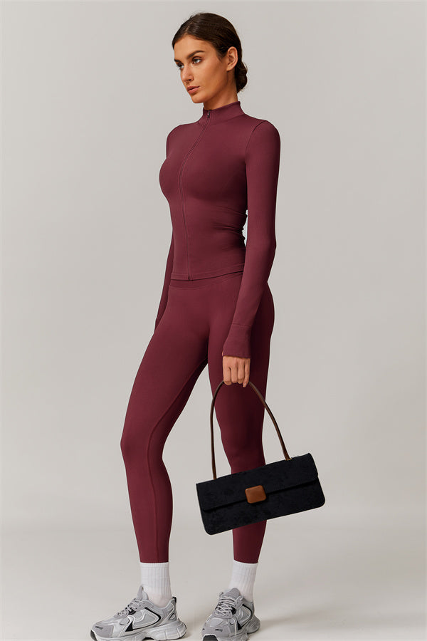 Conjunto de 3 piezas Nova Luxe: chaqueta, sujetador deportivo y leggings