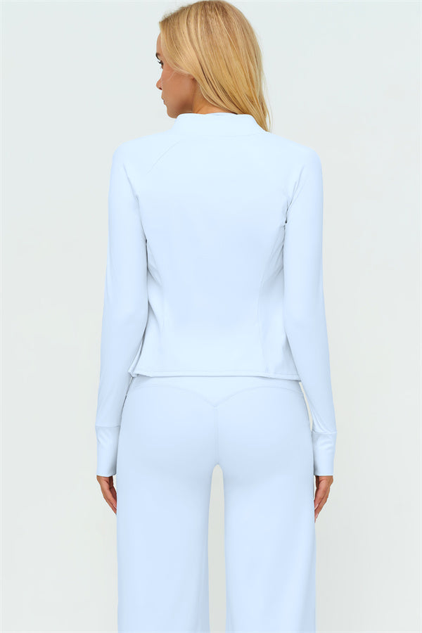 El conjunto de 3 piezas de chaqueta Twirl con cremallera, top halter y pantalones rectos nuevos