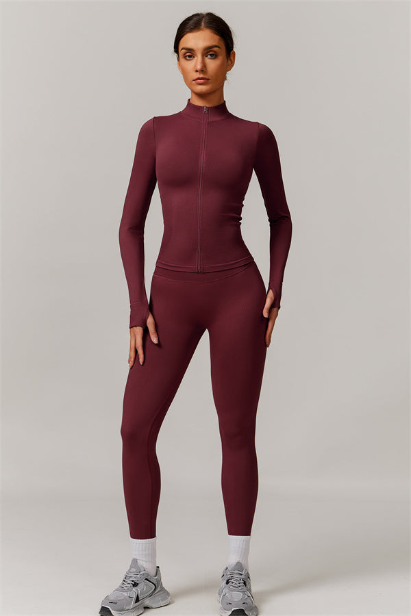 Conjunto de 3 piezas Nova Luxe: chaqueta, sujetador deportivo y leggings