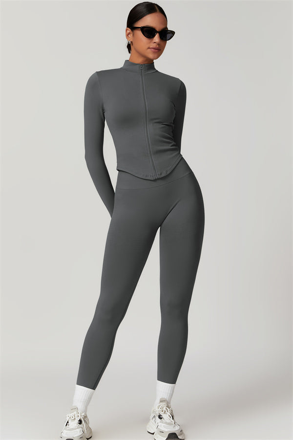 El conjunto de 2 piezas Delight Jacket y Leggings