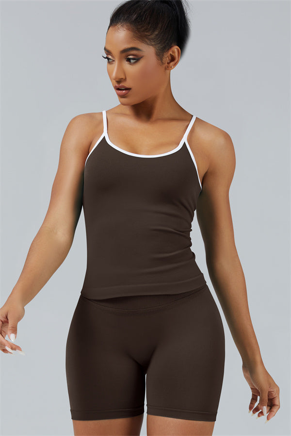 Conjunto de 2 piezas Elevate: top corto y shorts