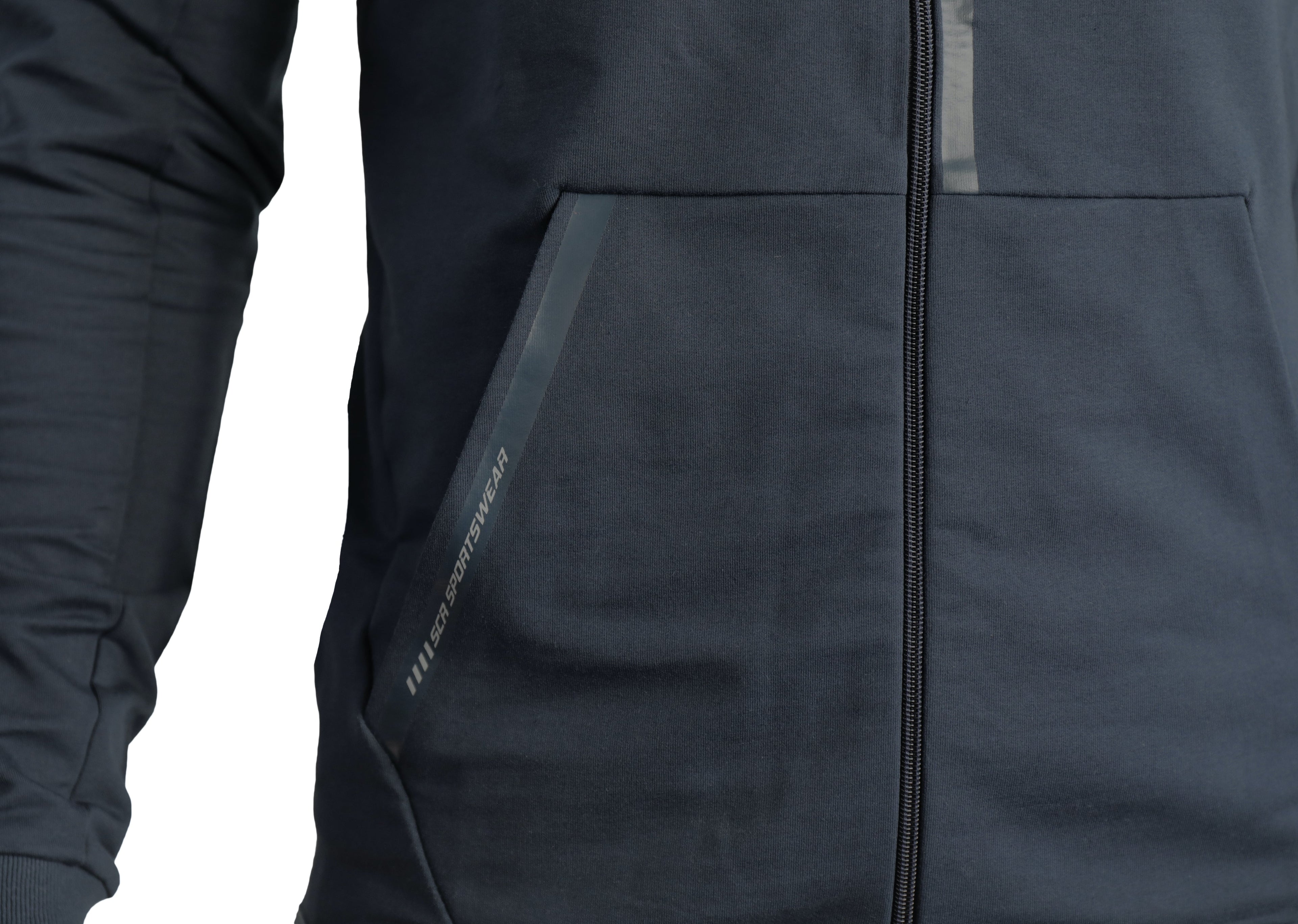 Sudadera con capucha para usar todo el día Corte entallado
