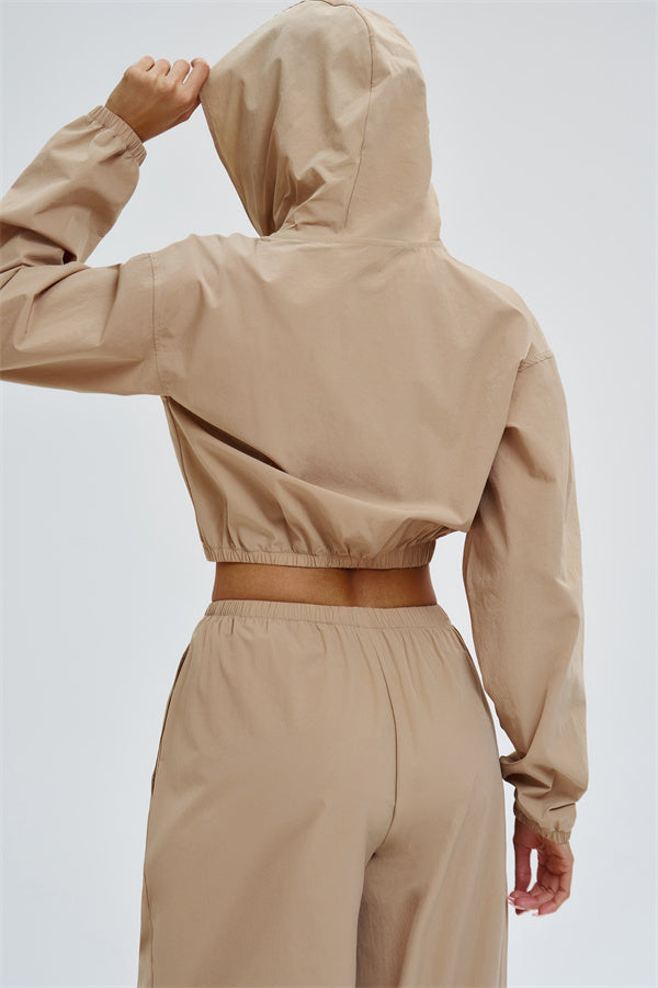 La Sudadera con Capucha Corta Svelte de protección UV