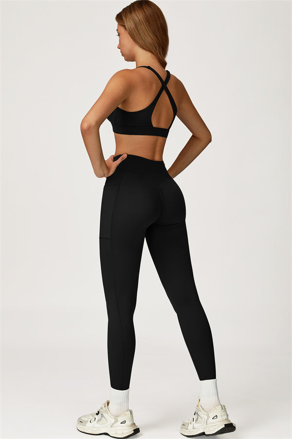 Conjunto de dos piezas de top deportivo y leggings Glacier