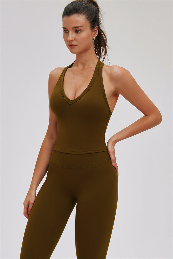El conjunto de dos piezas Svelte Tank Top y Leggings