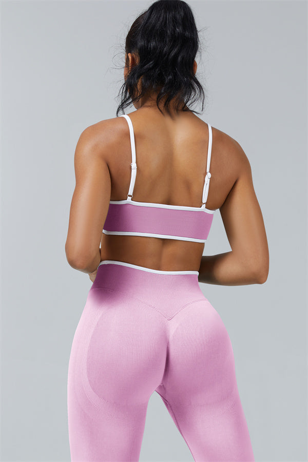 El conjunto de 2 piezas de leggings y sujetador deportivo Elevate