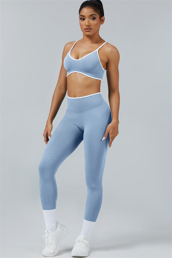 El conjunto de 2 piezas de leggings y sujetador deportivo Elevate