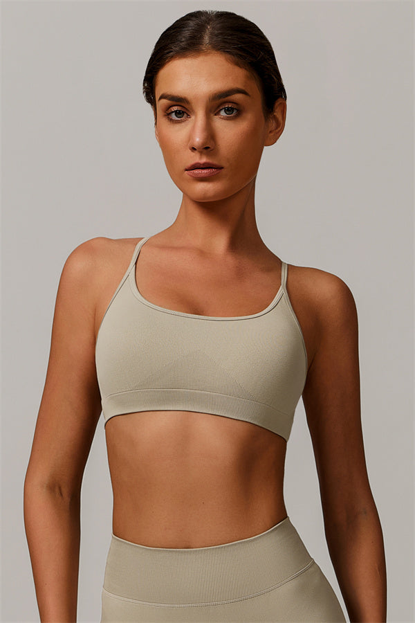 Conjunto de 2 piezas de sujetador deportivo y shorts Nova Luxe