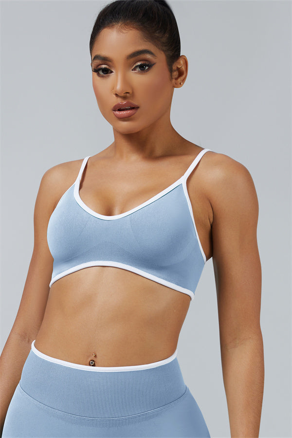 El conjunto de 2 piezas de leggings y sujetador deportivo Elevate