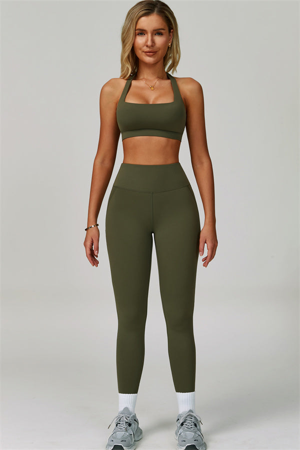 El sujetador deportivo Bold Halter