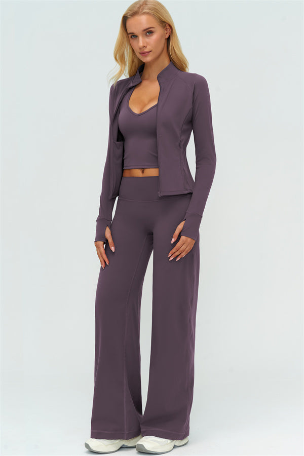 El conjunto de 3 piezas de chaqueta Twirl con cremallera, top halter y pantalones rectos nuevos