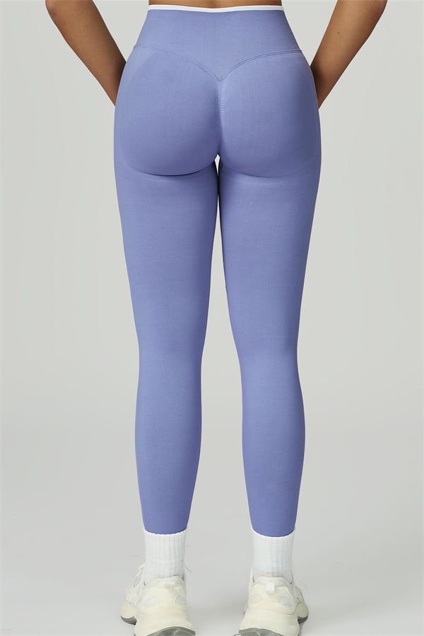 El conjunto de 2 piezas de crop top de manga larga y leggings Prime Line