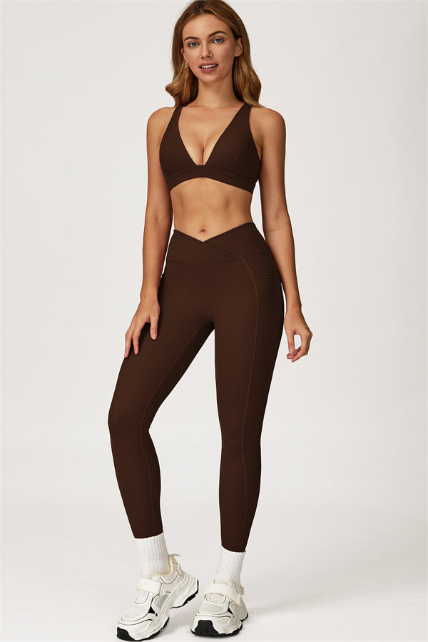 Conjunto de dos piezas de top deportivo y leggings Glacier