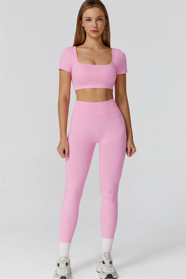Conjunto de 2 piezas Reign Crop Top y Leggings