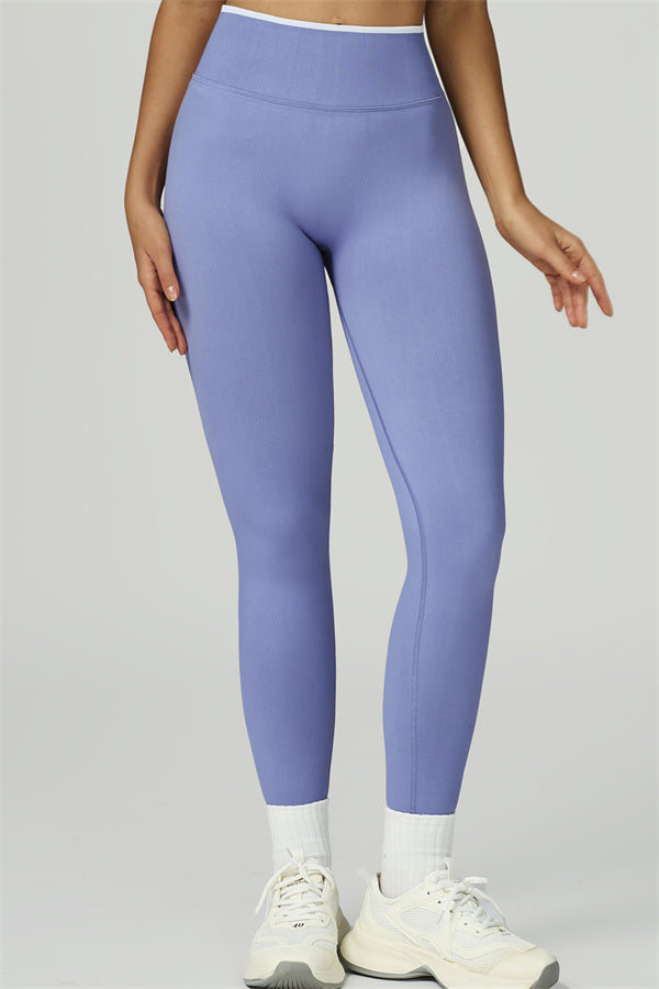 El conjunto de 2 piezas de crop top de manga larga y leggings Prime Line