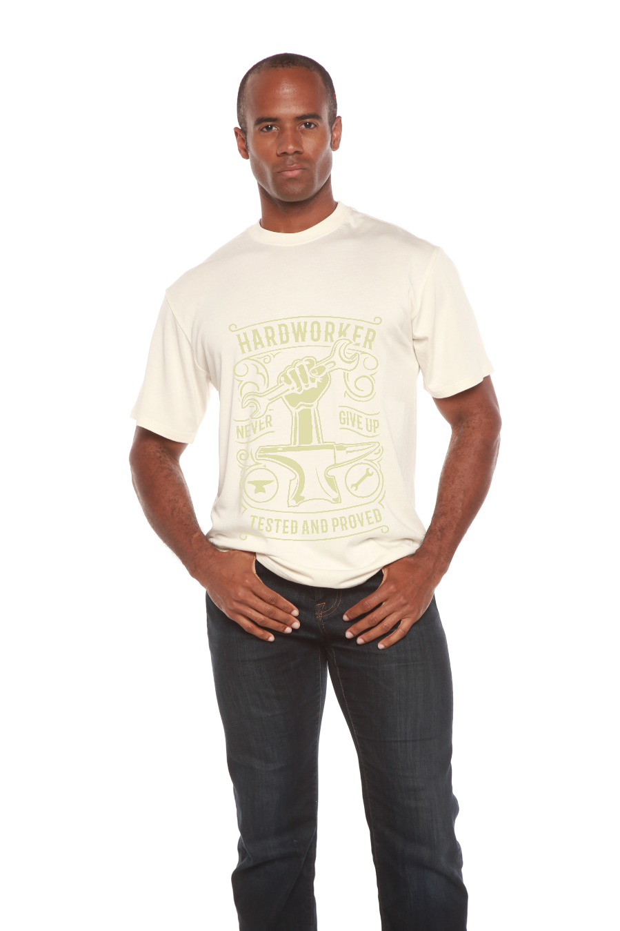 Camiseta gráfica de manga corta para hombre de viscosa de bambú y algodón orgánico "Hard Worker"