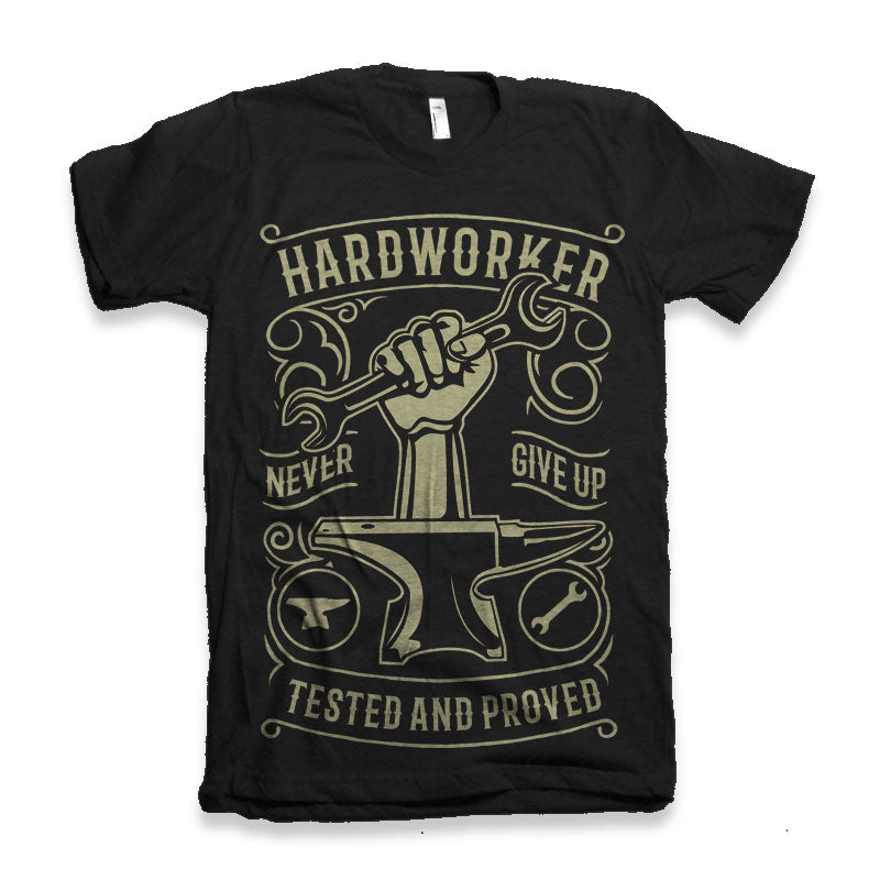 Camiseta gráfica de manga corta para hombre de viscosa de bambú y algodón orgánico "Hard Worker"