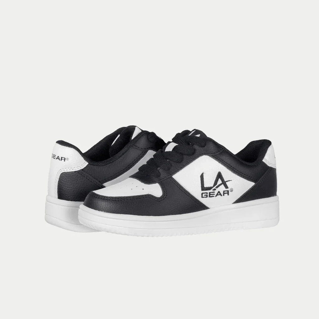 LA Gear Kids Edge Lowtop | Negro x Logotipo Blanco
