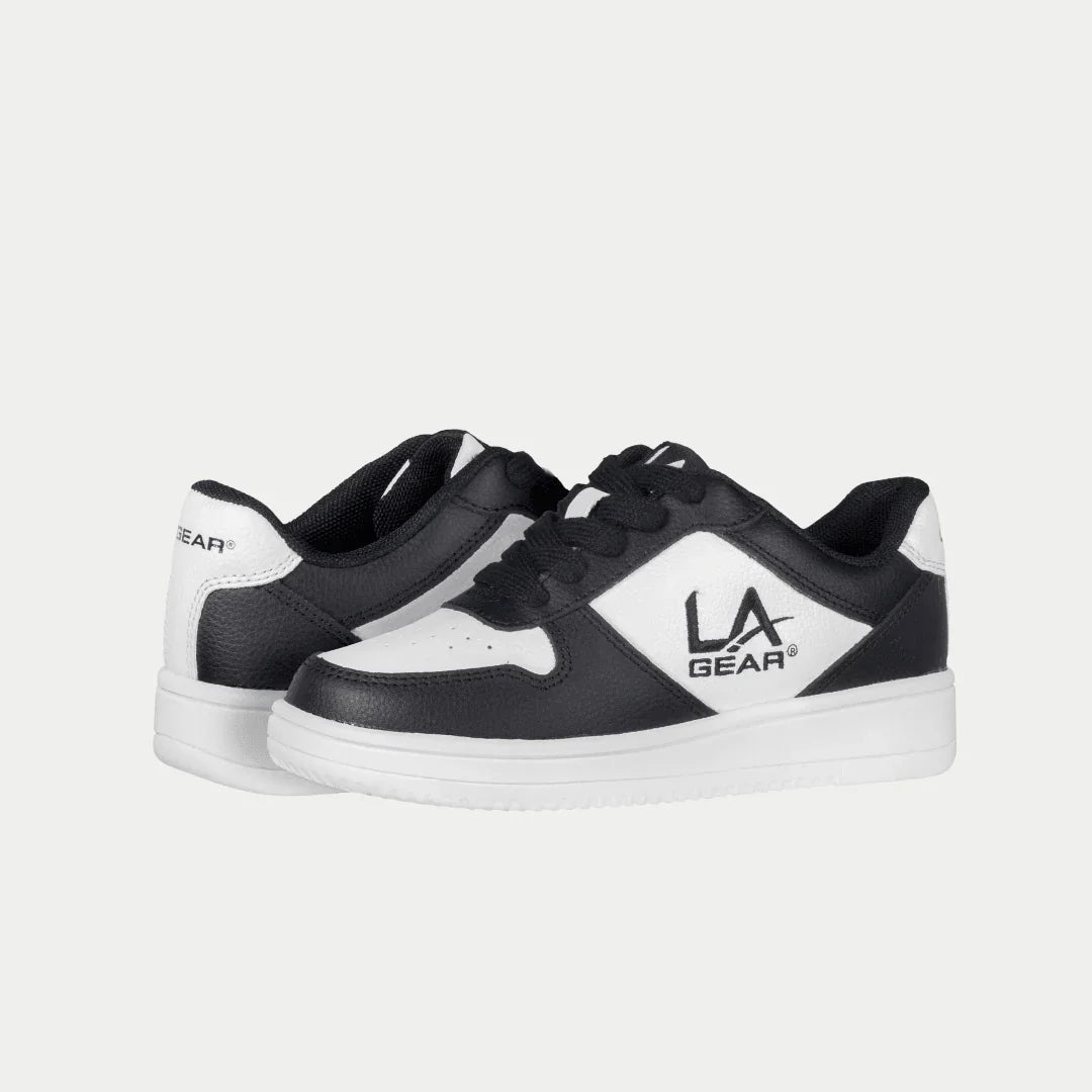 LA Gear Kids Edge Lowtop | Negro x Logotipo Blanco