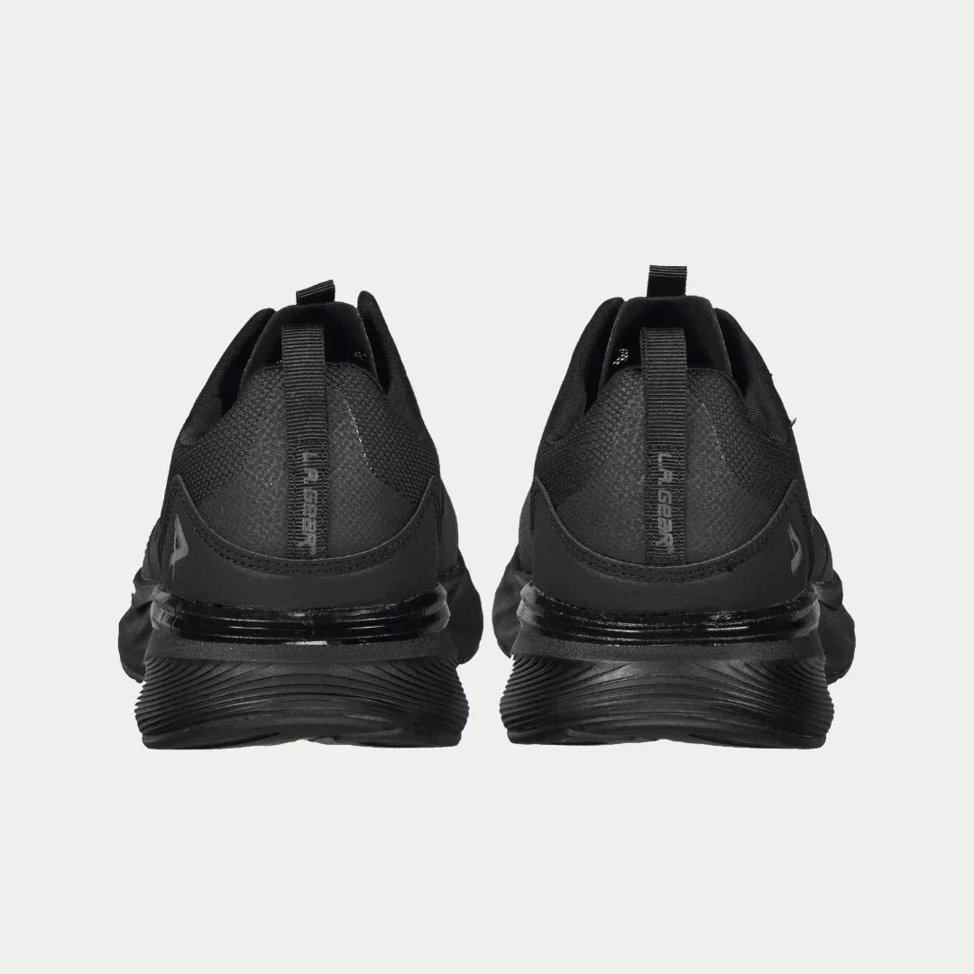 LA Gear Highland de caña baja para hombre | Negro